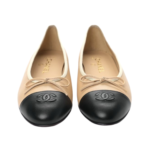 Chanel Beige/Black Leather CC Bow Cap Toe Ballet Flats - Image 4
