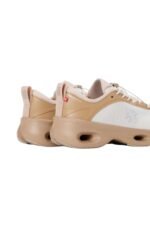 On Running Cloudsolo Loewe Dark Sand Cream - Image 4