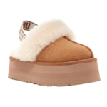 UGG Funkette Slipper – Chestnut - Image 4