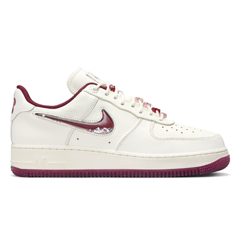 ugg-pumped-venture-daze-sand-black-2025-02-08T030139.738.png Nike Air Force 1 Low 07 SE PRM Valentine’s Day 2024 - Image 1
