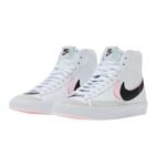 Nike Blazer Mid '77 SE GS 'White Arctic Punch (Copy) (Copy) - Image 3