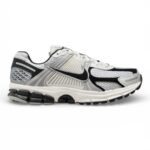Nike Zoom Vomero 5 "Photon Dust Black"