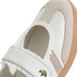 Adidas Samba Jane sneakers in a white and beige - Image 5