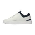 ON The Roger Advantage White Black - Image 2
