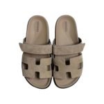 Hermès Chypre sandals beige
