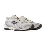 New Balance 204L Silver Metallic Black - Image 2