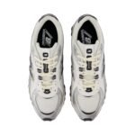 New Balance 204L Silver Metallic Black - Image 4
