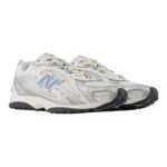 New Balance 204L Silver Metallic Sky - Image 2
