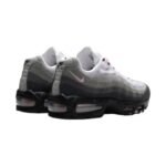 Nike Air Max 95 OG 'Pink Foam' - Image 4