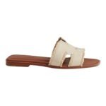Hermès Oran sandals in beige - Image 2