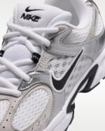 Nike V5 RNR White Silver black - Image 6